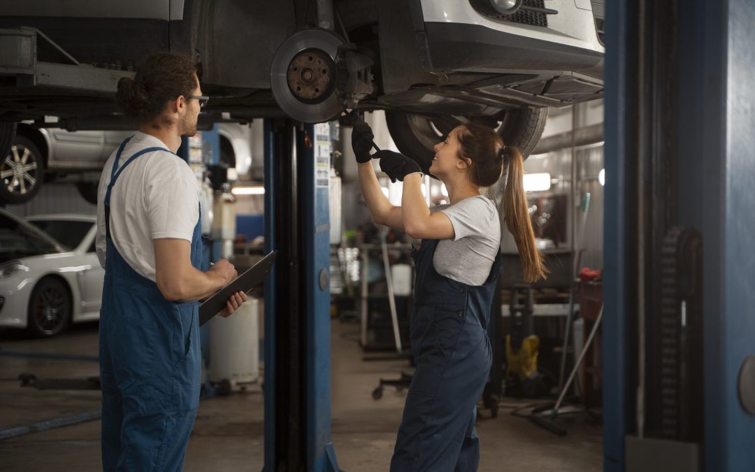 ¿Cada cuánto se le hace mantenimiento a un carro?